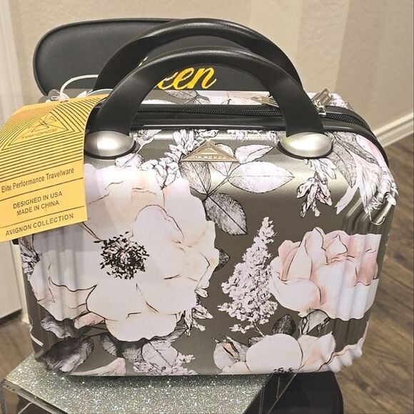 Triforce Elite Avignon Collection Hard Side Vanity Travel Case - Picture 5 of 9